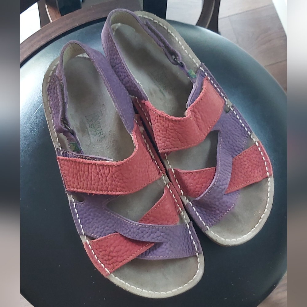 EL Naturalista Contradiction Sandal